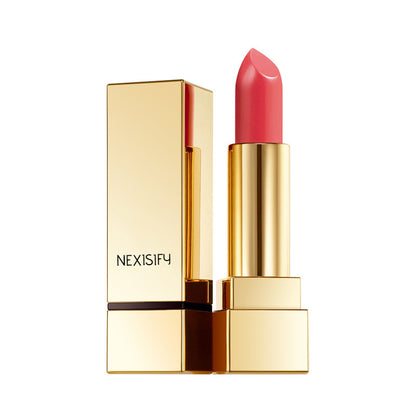 Long-lasting matte lipstick with lip balm oil