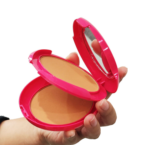 Double-layered powder compact with puff for natural coverage, deep color pressed powder