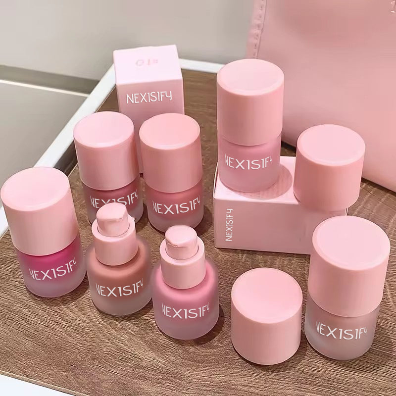 Lightweight blush that boosts hydration, brightens, and provides a natural rosy glow