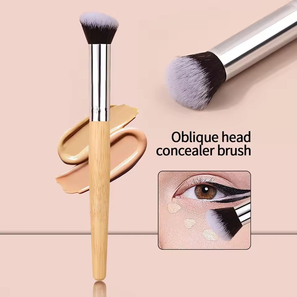 Popular bamboo-handle concealer brush with soft bristles