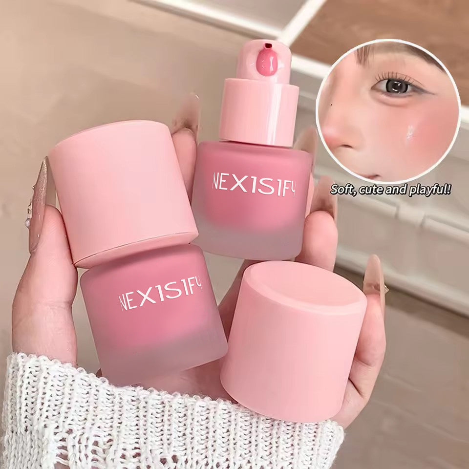 Lightweight blush that boosts hydration, brightens, and provides a natural rosy glow